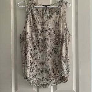 Banana Republic V Neck Blouse